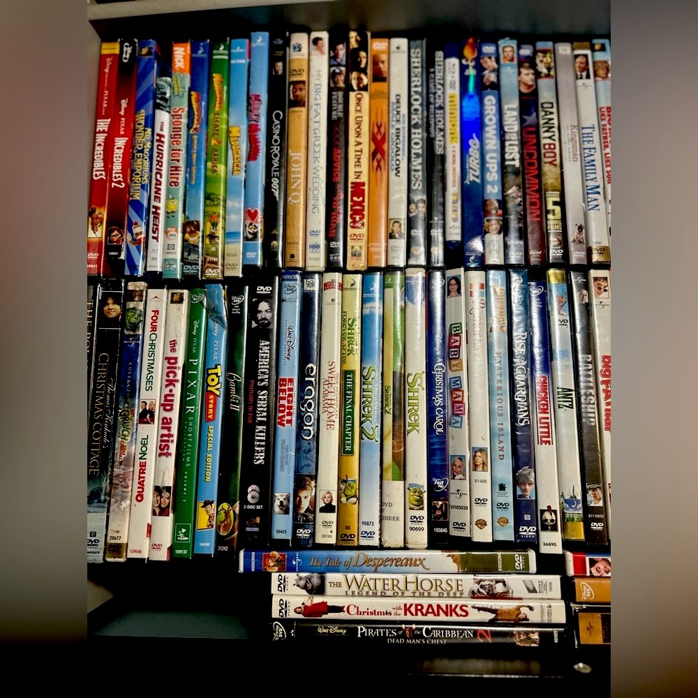 Lot of movies, all titles listed above for 55$